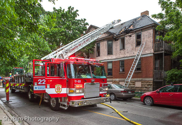apartment building fire on Judson in Evanston 6-5-13 Larry Shapiro photography Evanston Fire Department